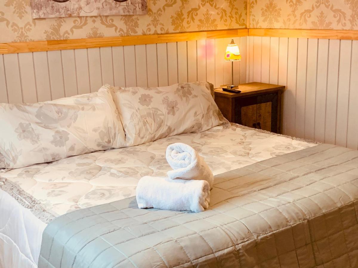 Arte Brisa Hostal Boutique Puerto Natales Eksteriør billede