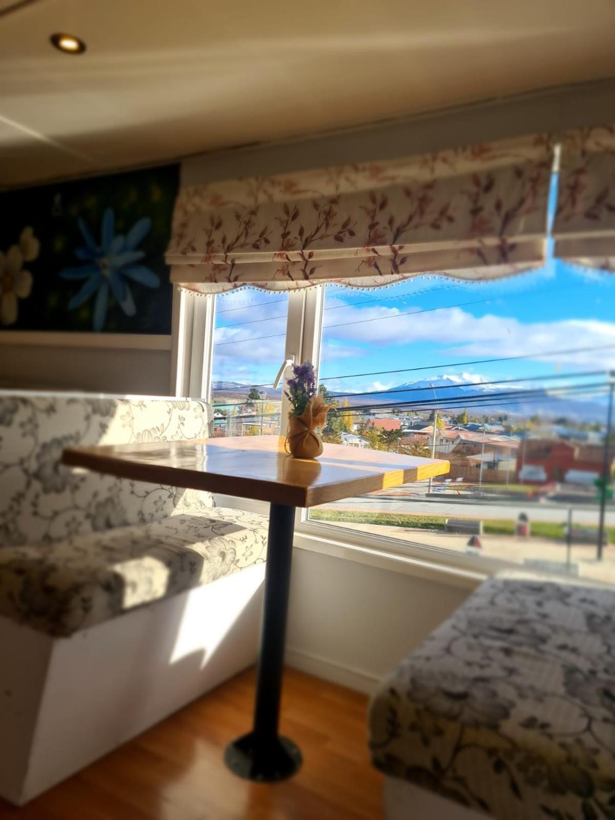 Arte Brisa Hostal Boutique Puerto Natales Eksteriør billede